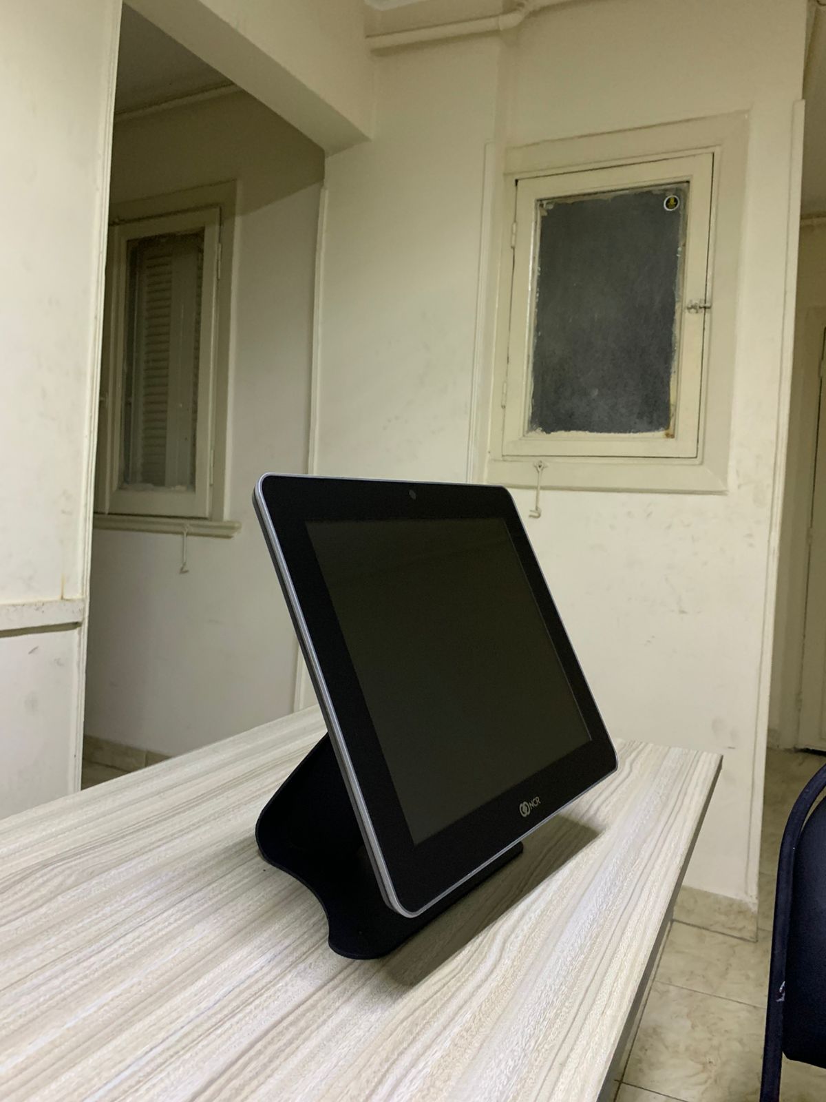 سيستم كاشير كامل تاتش NCR الحديث